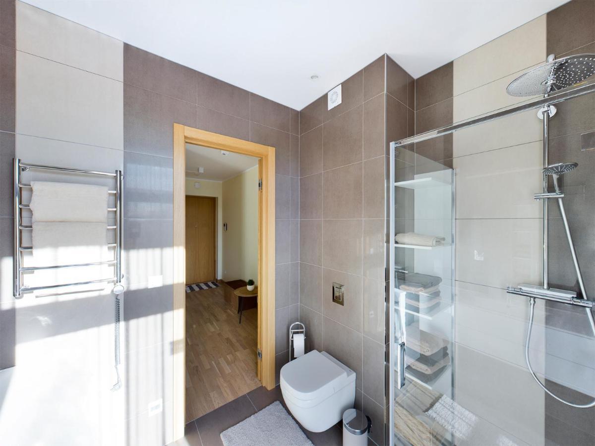 Apartamento Sky Garden Jūrkalne Exterior foto